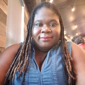 Meet your Posher, Natricia